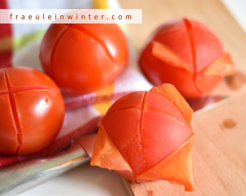 Tomaten schälen bzw. häuten